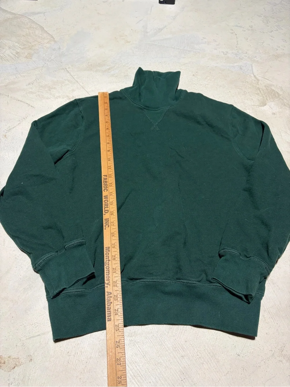J. Crew sportswear vintage Dark Green Turtleneck Sweater small